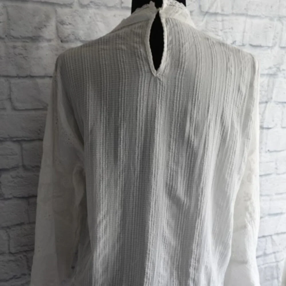 ZARA Broderie Anglaise and Lace XS White Top Embroidered 100% Cotton blouse - Picture 5 of 15